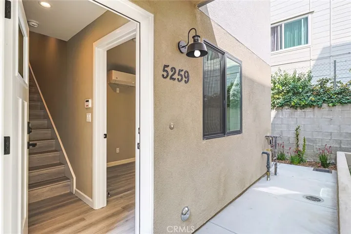 5257 Harmony, North Hollywood, California 91601