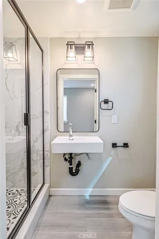 5257 Harmony, North Hollywood, California 91601