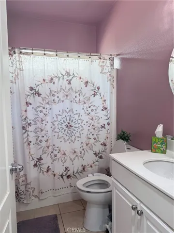 Downstairs full bath