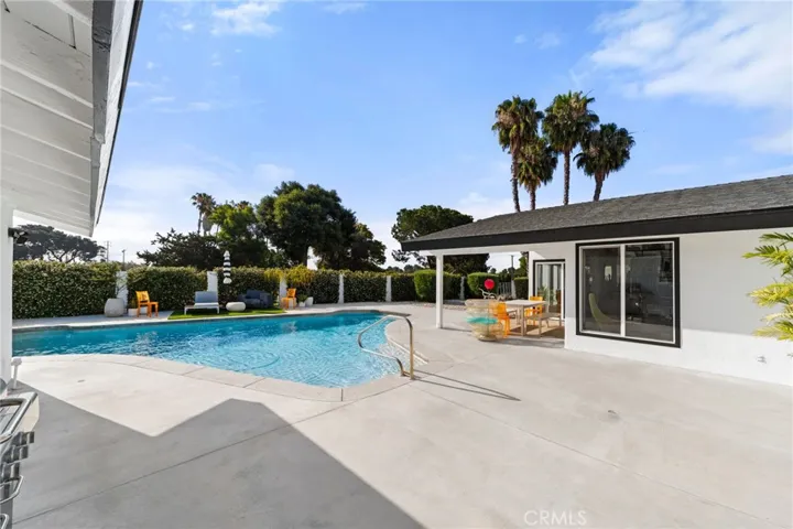 8601 Links Road, Buena Park, California 90621