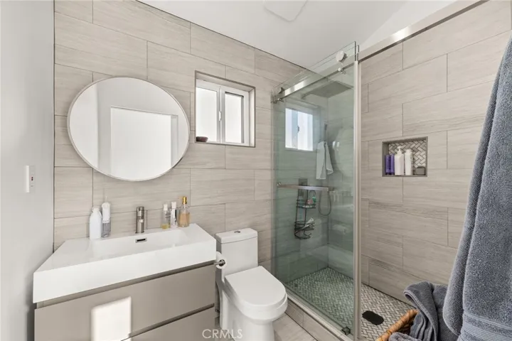 Full Sized Shower in ADU