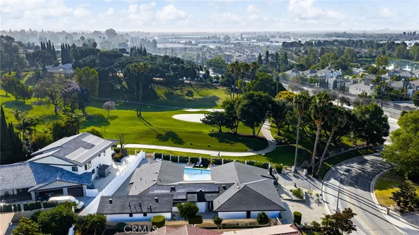 8601 Links Road, Buena Park, California 90621