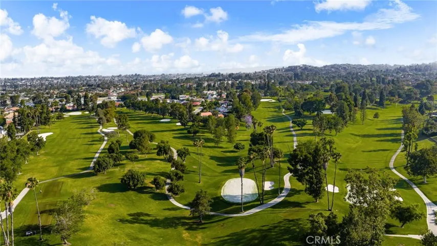 8601 Links Road, Buena Park, California 90621