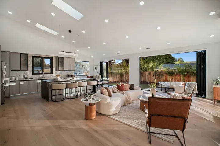 806 Emily Drive, Mountain View, California 94043