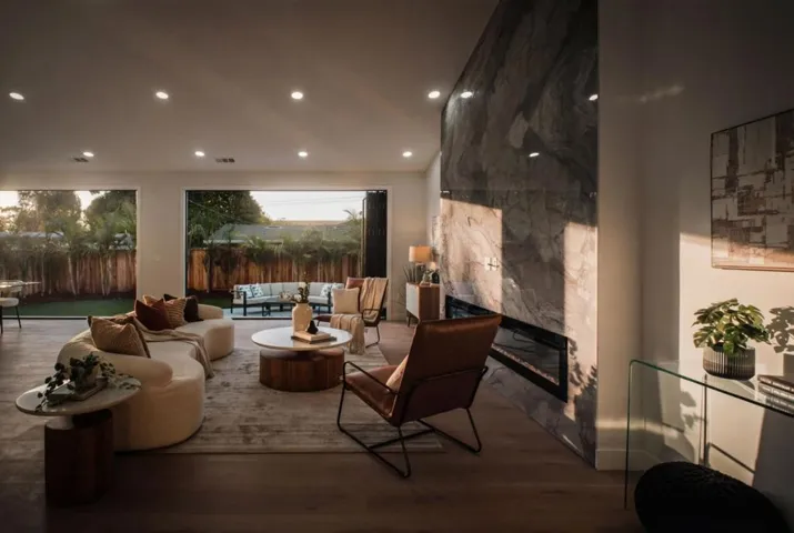 806 Emily Drive, Mountain View, California 94043