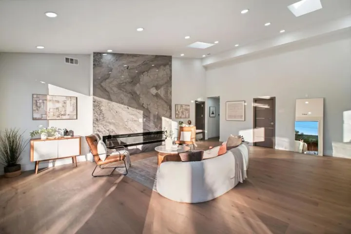 806 Emily Drive, Mountain View, California 94043
