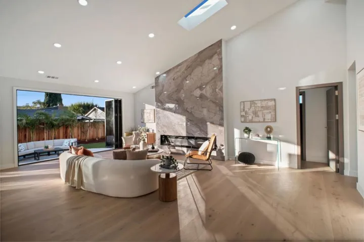 806 Emily Drive, Mountain View, California 94043