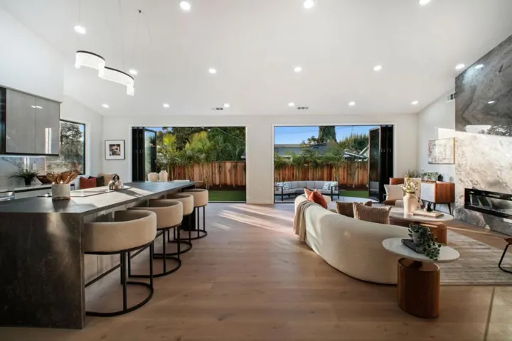 806 Emily Drive, Mountain View, California 94043