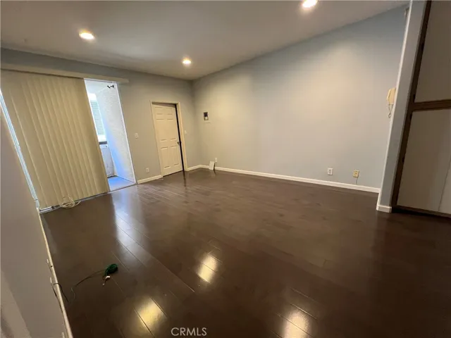 1240 S Corning, Los Angeles, California 90035