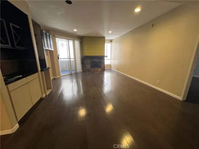 1240 S Corning, Los Angeles, California 90035