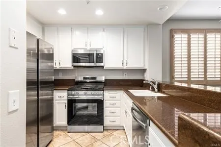 13449 Savanna, Tustin, California 92782