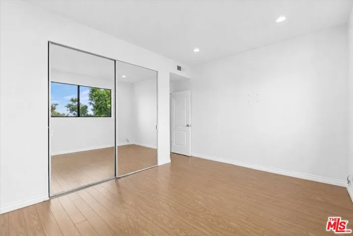 2175 S Beverly Glen Boulevard 406, Los Angeles, California 90025