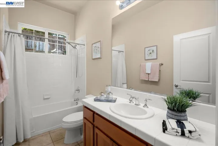 290 Snider Ct, Livermore, California 94550