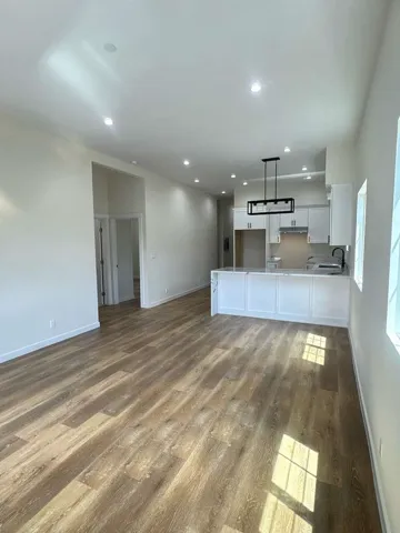 1 unit kitchen