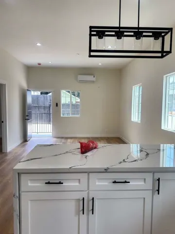 1475 E 57th St, Los Angeles, California 90011