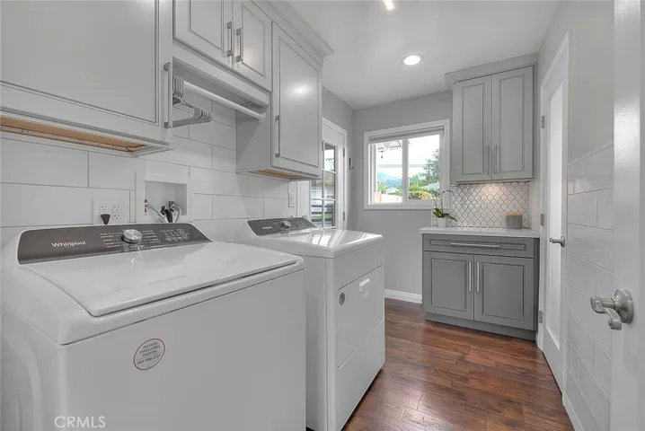 156 S Country Club Rd, Glendora, California 91741