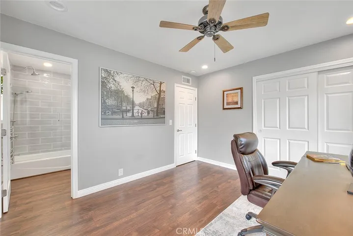 156 S Country Club Rd, Glendora, California 91741