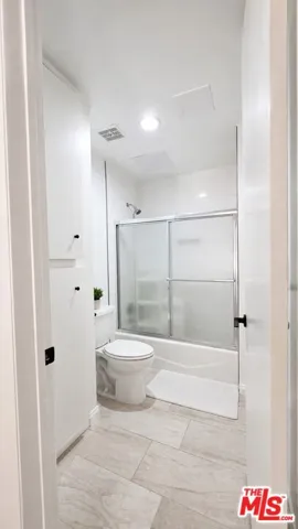 1401 Valley View Road 115, Glendale, California 91202
