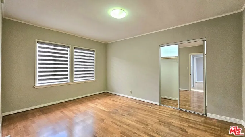 1022 S Norton Avenue B, Los Angeles, California 90019