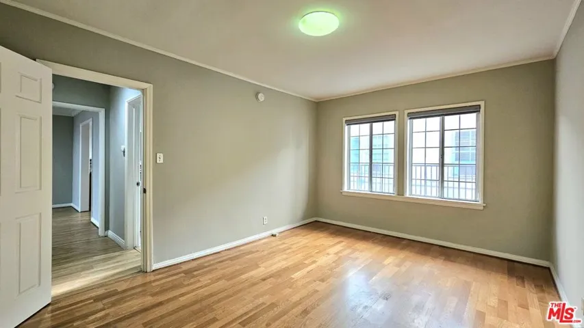 1022 S Norton Avenue B, Los Angeles, California 90019