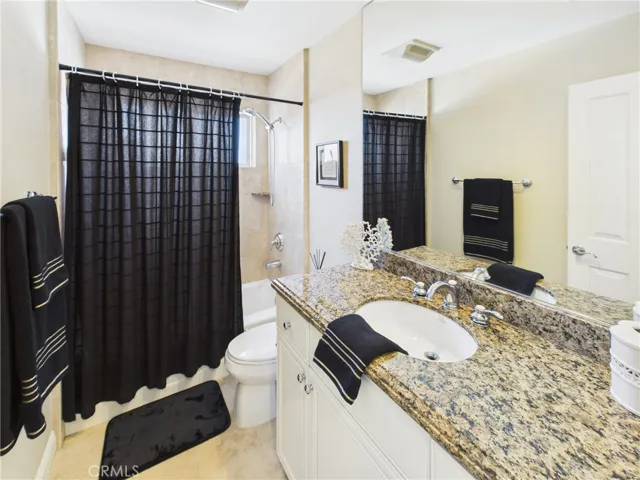 Full bathroom on third floor