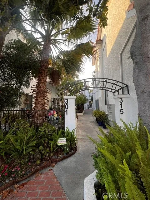 301 Diamond B, Redondo Beach, California 90277 — photo 4