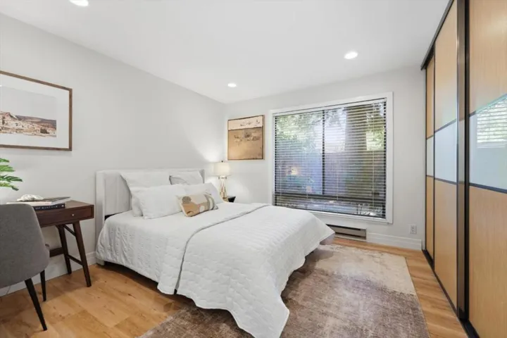1963 Rock Street 27, Mountain View, California 94043