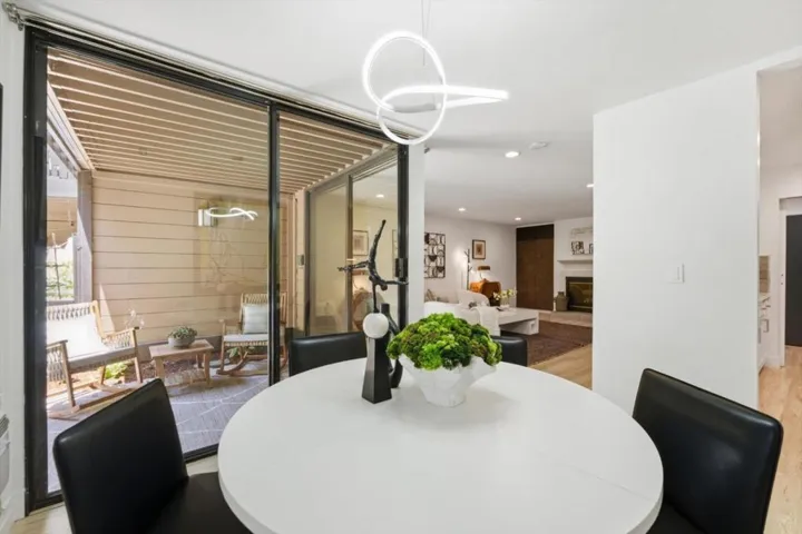 1963 Rock Street 27, Mountain View, California 94043