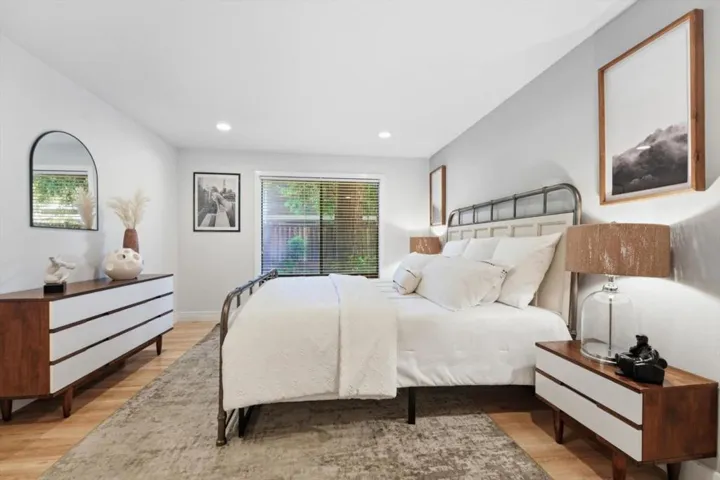 1963 Rock Street 27, Mountain View, California 94043