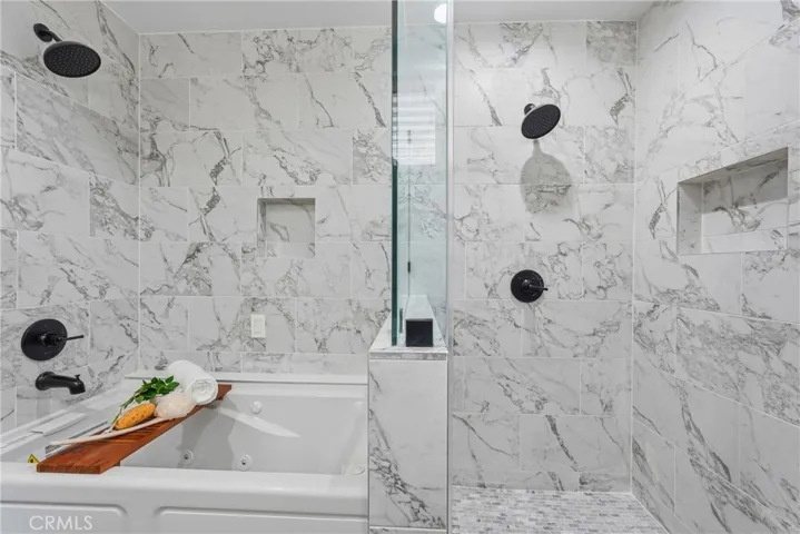 23800 Tiara, Woodland Hills, California 91367