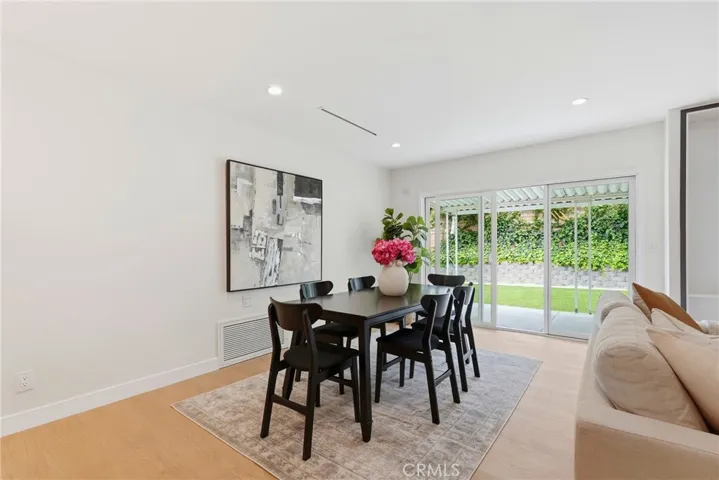 23800 Tiara, Woodland Hills, California 91367
