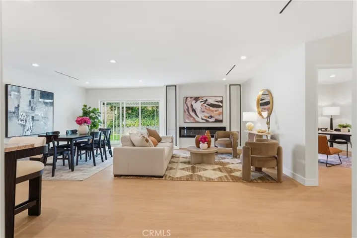 23800 Tiara, Woodland Hills, California 91367