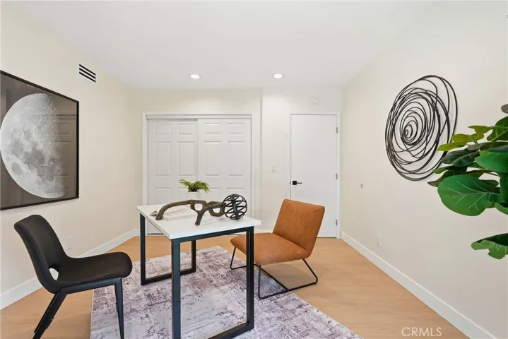 23800 Tiara, Woodland Hills, California 91367