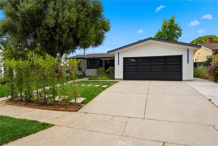 23800 Tiara, Woodland Hills, California 91367