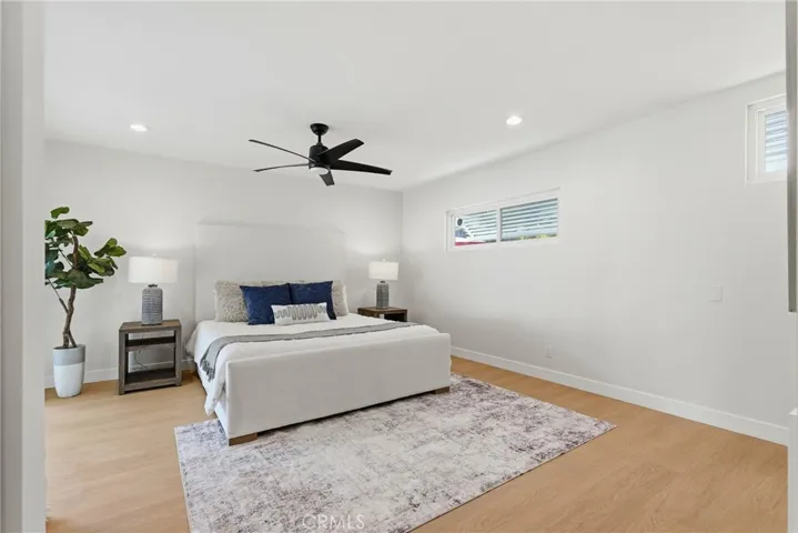 23800 Tiara, Woodland Hills, California 91367
