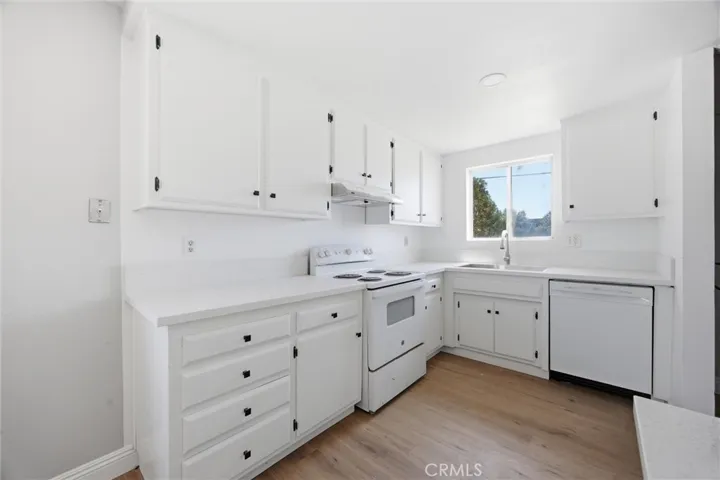 3604 Panama Lane, Bakersfield, California 93313