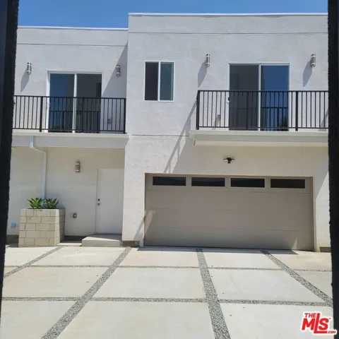 13824 Bessemer Street, Van Nuys, California 91401