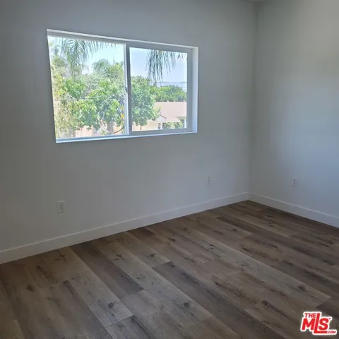 13824 Bessemer Street, Van Nuys, California 91401
