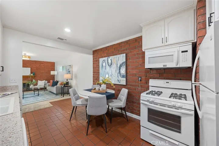 6230 E Pageantry, Long Beach, California 90808