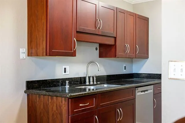 500 W Middlefield Road 98, Mountain View, California 94043