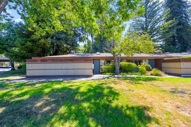 500 W Middlefield Road 98, Mountain View, California 94043
