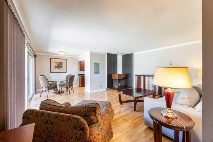500 W Middlefield Road 98, Mountain View, California 94043