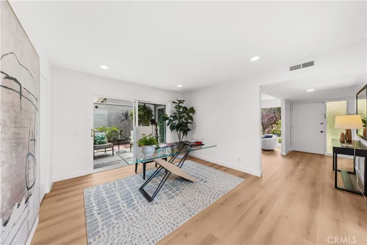18846 Saginaw, Irvine, California 92603