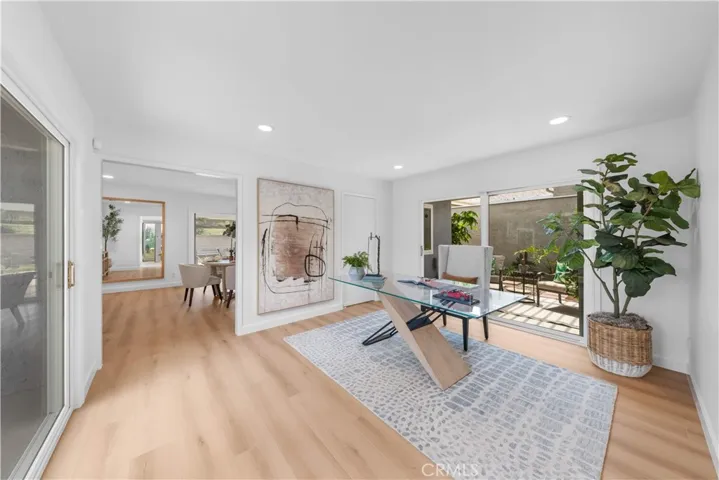 18846 Saginaw, Irvine, California 92603