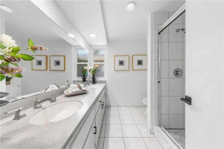 18846 Saginaw, Irvine, California 92603