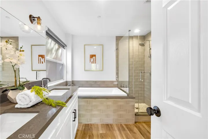 3822 Clayton Avenue, Los Angeles, California 90027