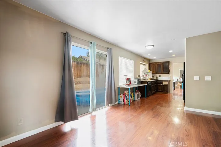 321 Avenue 12, Lake Elsinore, California 92530
