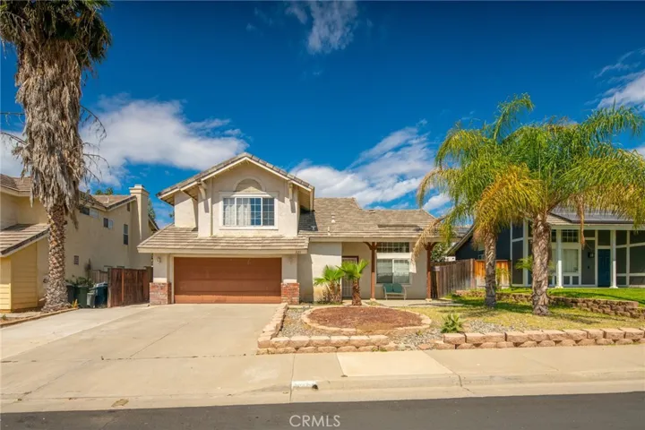 321 Avenue 12, Lake Elsinore, California 92530