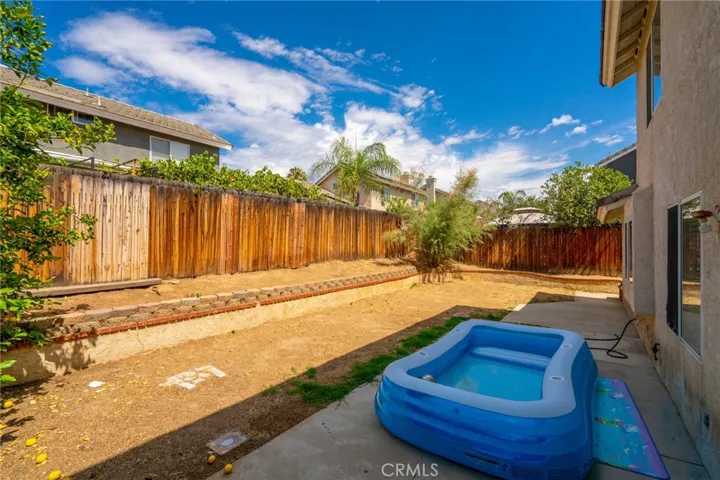 321 Avenue 12, Lake Elsinore, California 92530