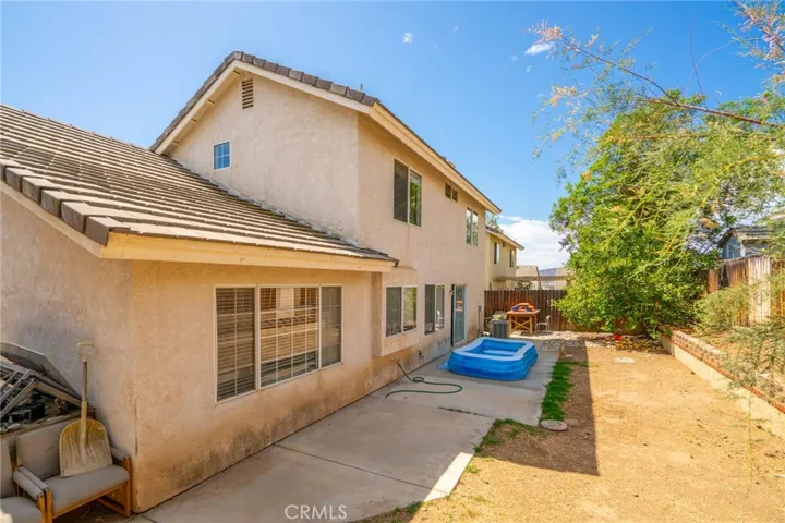321 Avenue 12, Lake Elsinore, California 92530